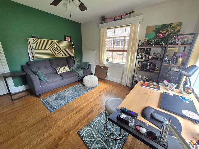 300 Cardinal Ln, Paducah, KY 42001