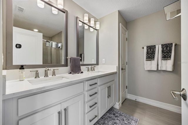 5351 BRIDGE STREET 2, Tampa, FL 33611