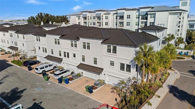 5351 BRIDGE STREET 2, Tampa, FL 33611