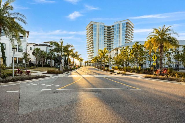 5351 BRIDGE STREET 2, Tampa, FL 33611