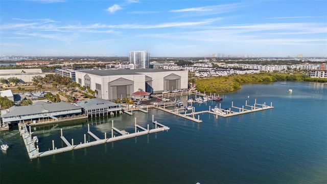 5351 BRIDGE STREET 2, Tampa, FL 33611