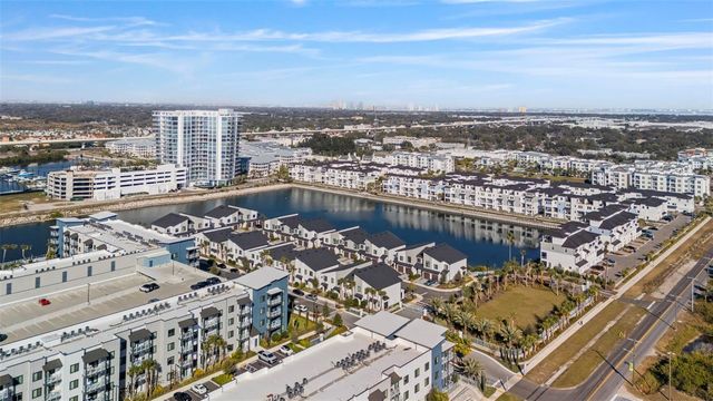 5351 BRIDGE STREET 2, Tampa, FL 33611