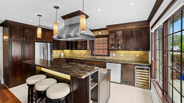 163-35 26th Avenue, Flushing, NY 11358