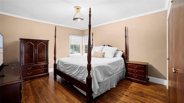 163-35 26th Avenue, Flushing, NY 11358