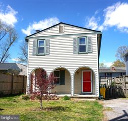 702 LONDONTOWN RD, Edgewater, MD 21037