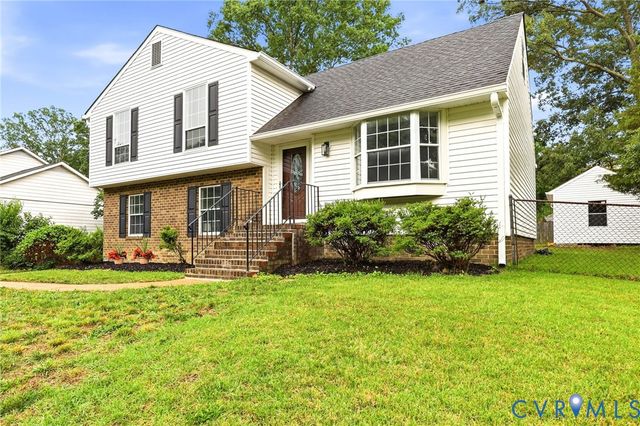 6033 Barrister Rd, Chester, VA 23832
