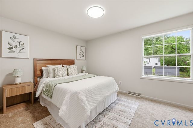 6033 Barrister Rd, Chester, VA 23832