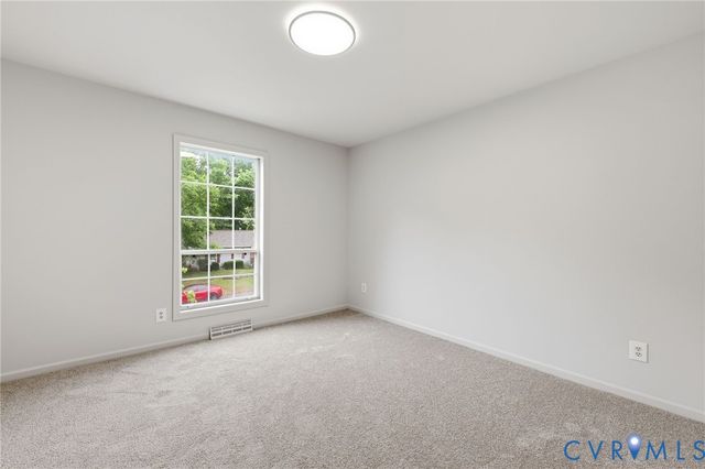 6033 Barrister Rd, Chester, VA 23832