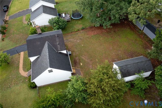 6033 Barrister Rd, Chester, VA 23832