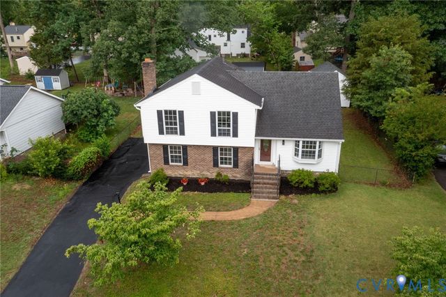 6033 Barrister Rd, Chester, VA 23832