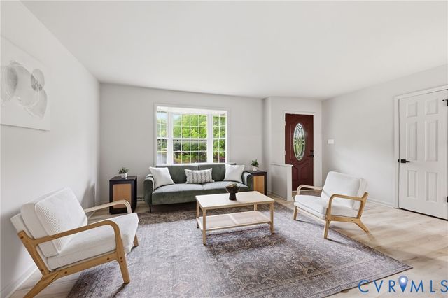 6033 Barrister Rd, Chester, VA 23832