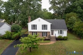 6033 Barrister Rd, Chester, VA 23832