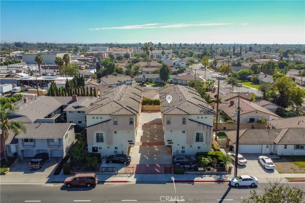 9882 W Broadway, Anaheim, CA 92804 — exterior