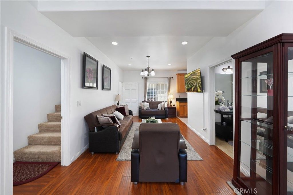9882 W Broadway, Anaheim, CA 92804 — photo 3