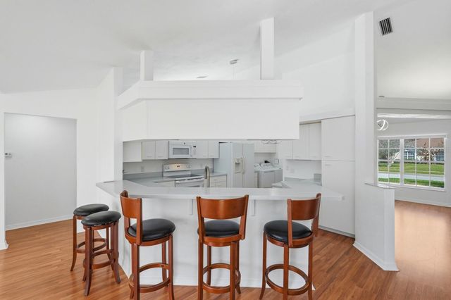 23 OLD SUNBEAM DRIVE, South Daytona, FL 32119