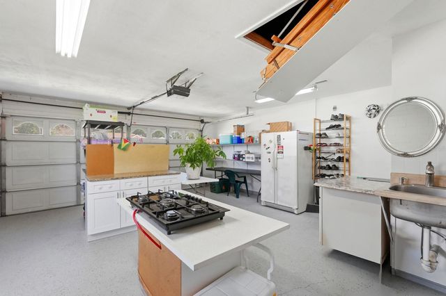 23 OLD SUNBEAM DRIVE, South Daytona, FL 32119