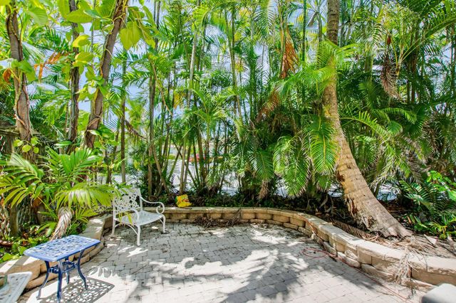 1222 Hillsboro Mile 11, Hillsboro Beach, FL 33062