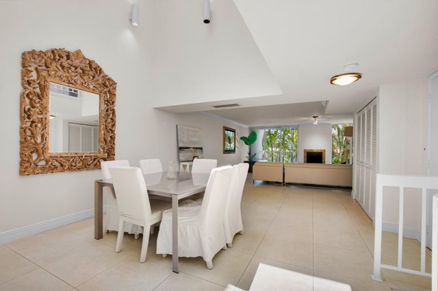 1222 Hillsboro Mile 11, Hillsboro Beach, FL 33062