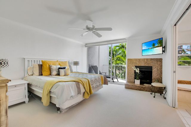 1222 Hillsboro Mile 11, Hillsboro Beach, FL 33062