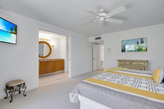 1222 Hillsboro Mile 11, Hillsboro Beach, FL 33062
