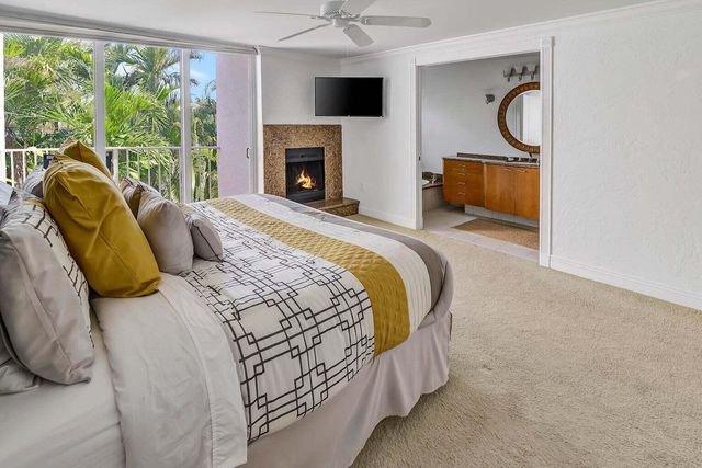 1222 Hillsboro Mile 11, Hillsboro Beach, FL 33062