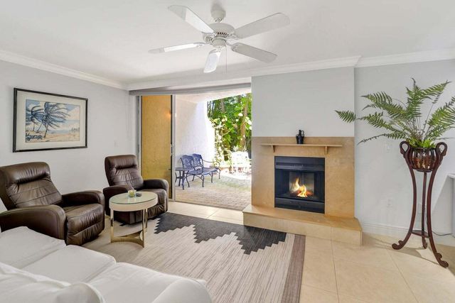 1222 Hillsboro Mile 11, Hillsboro Beach, FL 33062