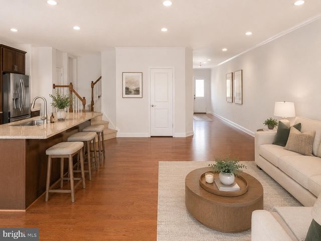 41926 LOGAN STONE TER, Aldie, VA 20105