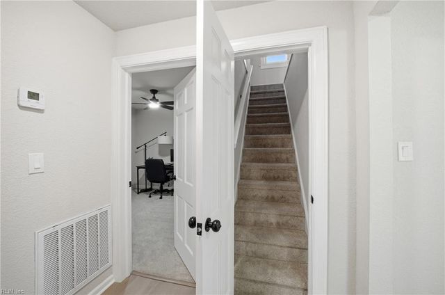 2425 Ambler AVE, Norfolk, VA 23513