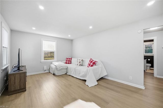 2425 Ambler AVE, Norfolk, VA 23513