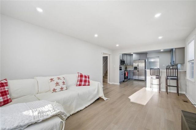 2425 Ambler AVE, Norfolk, VA 23513