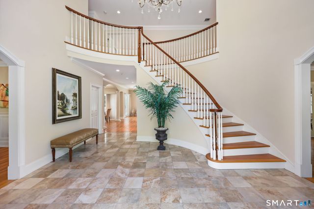12 Woodbine Way, Stamford, CT 06903