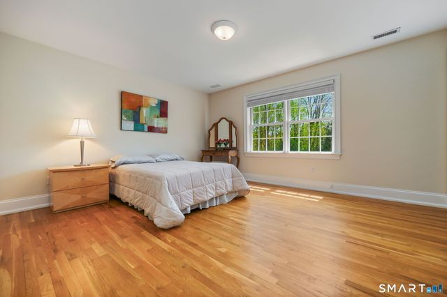 12 Woodbine Way, Stamford, CT 06903