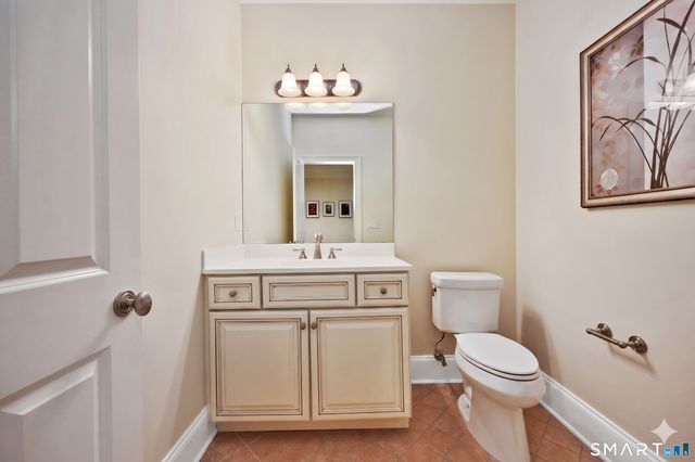 12 Woodbine Way, Stamford, CT 06903