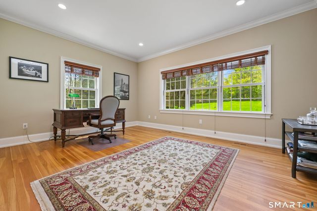 12 Woodbine Way, Stamford, CT 06903