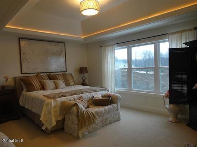 4 Karl Farm Road, Sand Lake, NY 12018