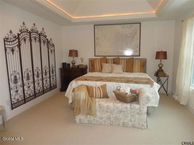 4 Karl Farm Road, Sand Lake, NY 12018