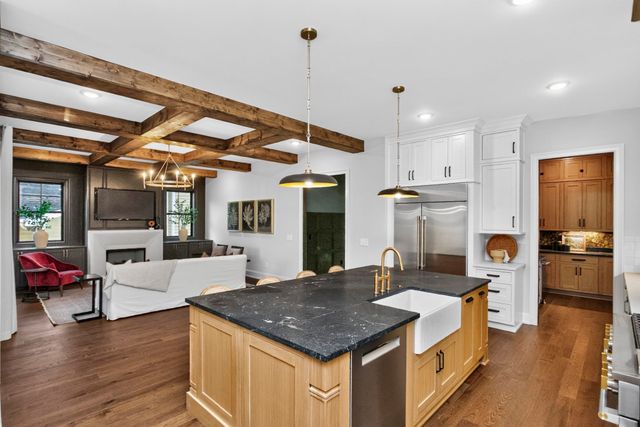 120 39th Ave, N, Nashville, TN 37209