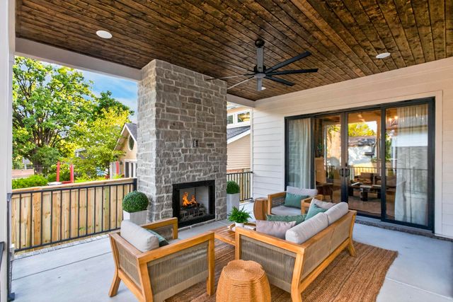 120 39th Ave, N, Nashville, TN 37209