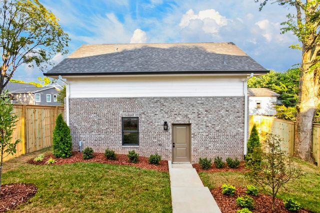 120 39th Ave, N, Nashville, TN 37209