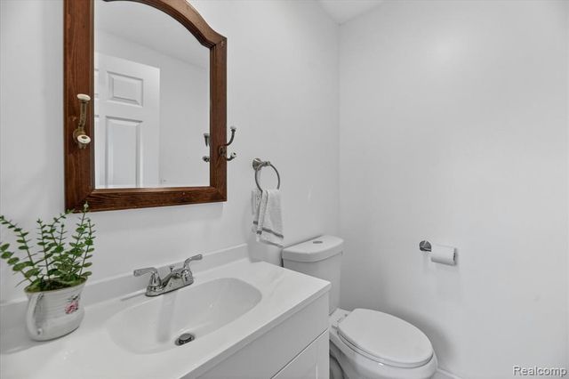 11280 Hegel Road, Goodrich, MI 48438