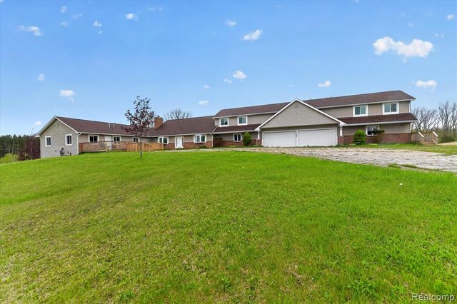 11280 Hegel Road, Goodrich, MI 48438