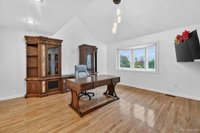 11280 Hegel Road, Goodrich, MI 48438