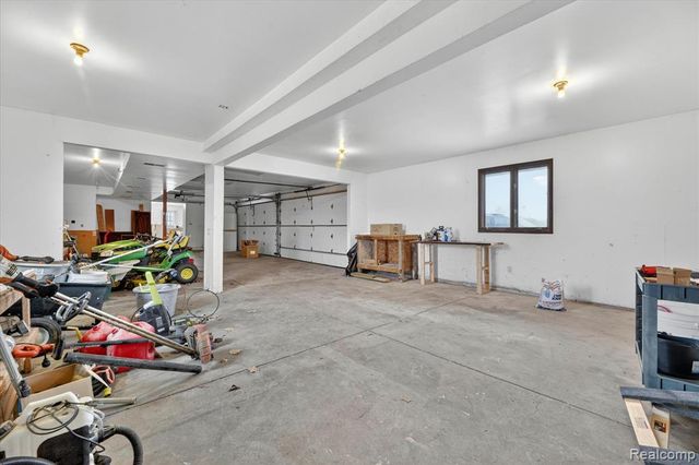 11280 Hegel Road, Goodrich, MI 48438