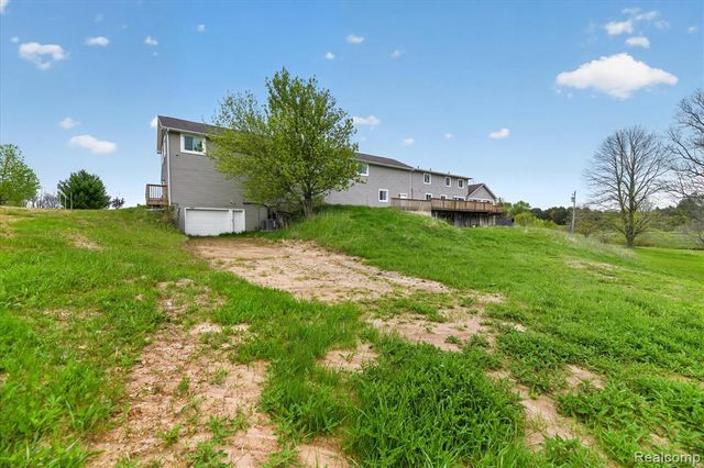 11280 Hegel Road, Goodrich, MI 48438
