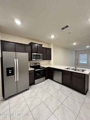 947 OBSERVATORY Parkway, Jacksonville, FL 32218