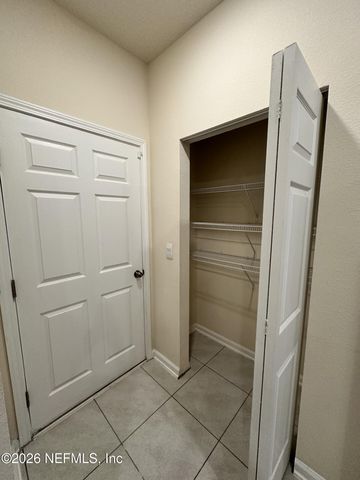 947 OBSERVATORY Parkway, Jacksonville, FL 32218