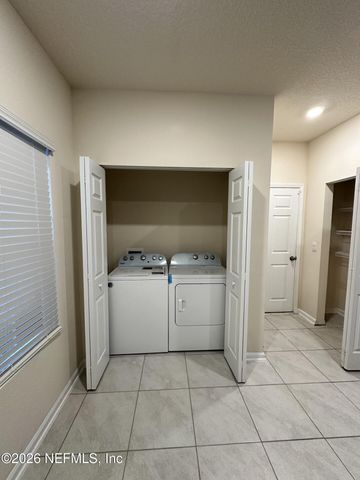947 OBSERVATORY Parkway, Jacksonville, FL 32218