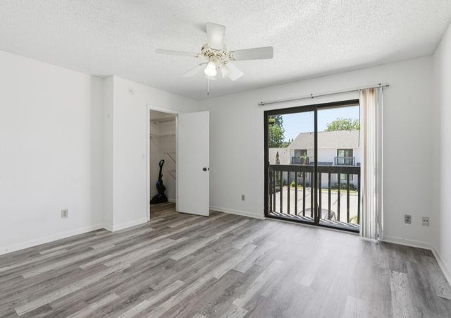 4901 Pier Drive, Greenacres, FL 33463