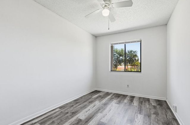 4901 Pier Drive, Greenacres, FL 33463