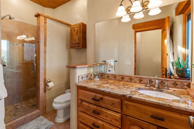 8 High Ridge Road, Santa Fe, NM 87506